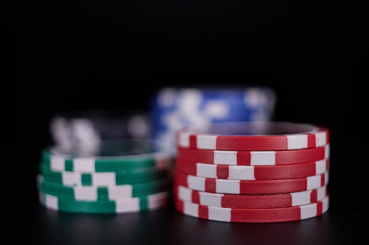 Antarmuka aplikasi mamibet88 menampilkan menu sportsbook dan permainan live dealer